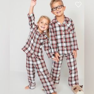 Old Navy Toddler Unisex Plaid Pajama Set